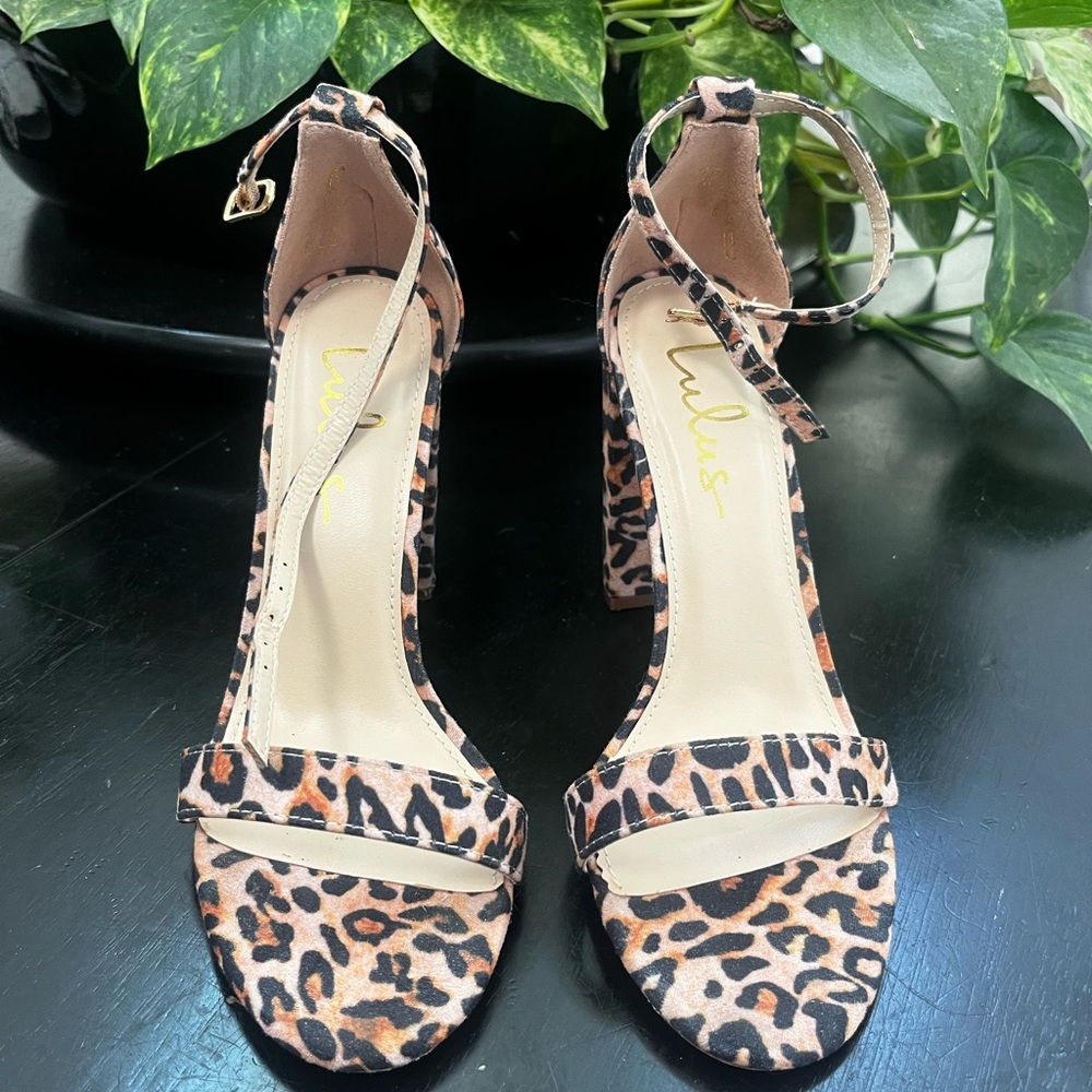 Lulu's Brown and Black Heels Elegant Leopard Print